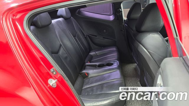 Hyundai Veloster Extreme — photo 1 of 20