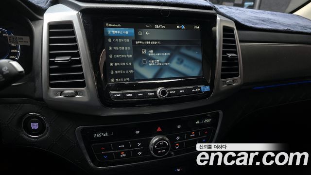 KG_Mobility_Ssangyong Rexton Diesel 2.2 2WD — photo 1 of 20