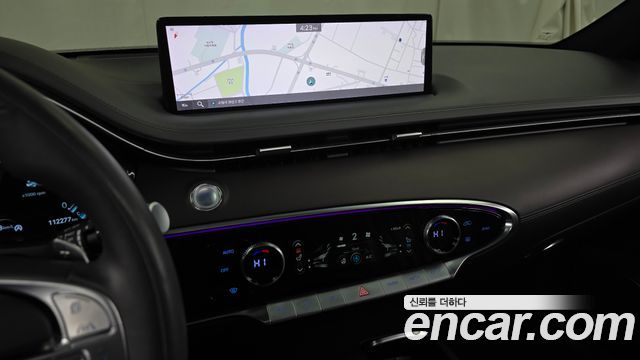 Genesis GV70 2.2 Diesel AWD — photo 1 of 20