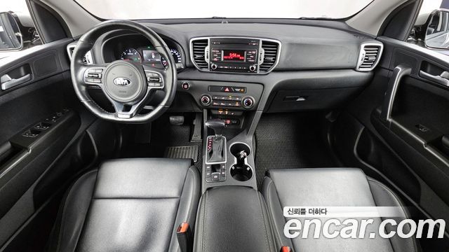 Kia Sportage Diesel 1.7 2wd Noblesse — photo 1 of 20