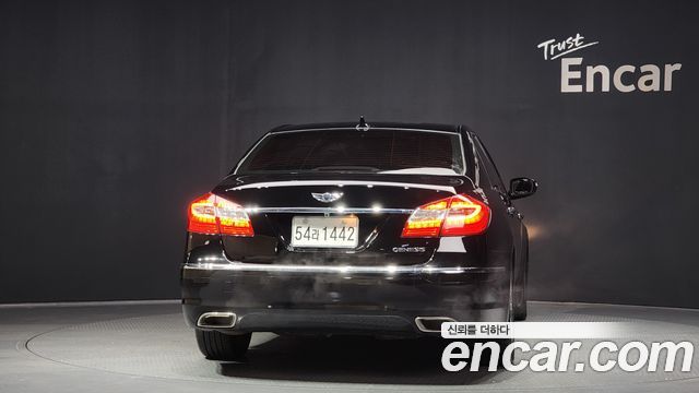 Hyundai Genesis 3.8 Exported — photo 1 of 20