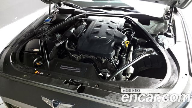 Genesis G80 3.3 GDI — photo 1 of 20
