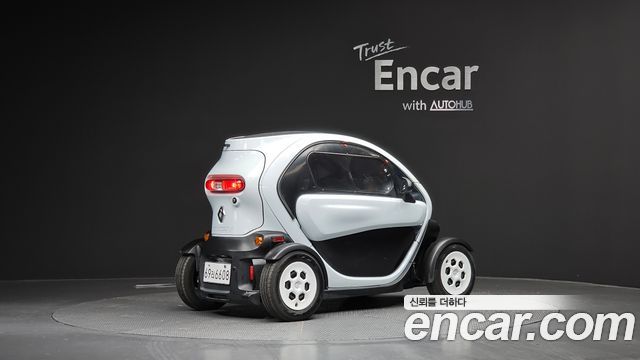 2019 Renault-KoreaSamsung Twizy Cargo(1-seater+Trunk), photograph 3