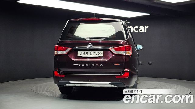 KG_Mobility_Ssangyong KORANDO 4WD TX 9-seater — photo 1 of 20