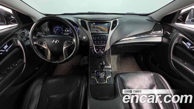 Hyundai Grandeur HG300 Exclusive — photo 1 of 20
