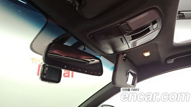 Hyundai AVANTE 1.6 Turbo Sport — photo 1 of 20