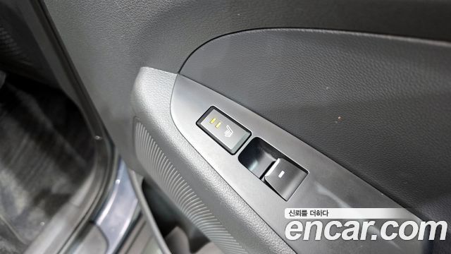Hyundai Tucson Diesel 2.0 2WD — photo 1 of 20