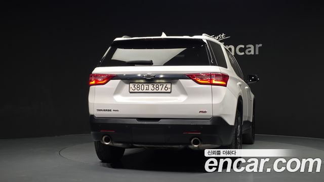 2021 ChevroletGMDaewoo Traverse 3.6 AWD RS, photograph 3