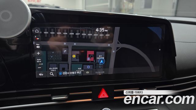 Hyundai AVANTE 1.6 — photo 1 of 30