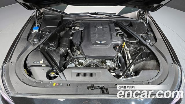 2017 Genesis G80 3.3 GDI, photograph 2