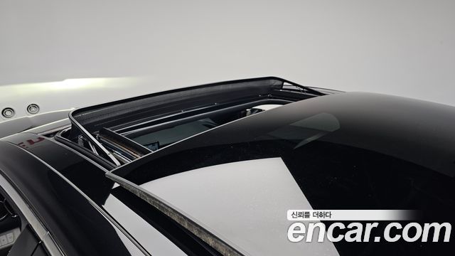 2021 Genesis G70 Gasoline 2.0T 4WD, photograph 11