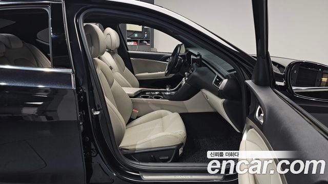 2021 Genesis G70 Gasoline 2.0T 4WD, photograph 8
