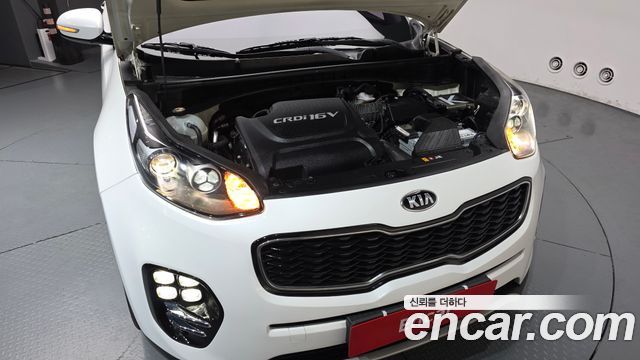 Kia Sportage Diesel 2WD Noblesse — photo 1 of 31