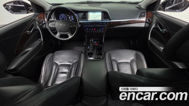 Hyundai Aslan G300  Modern — photo 1 of 36