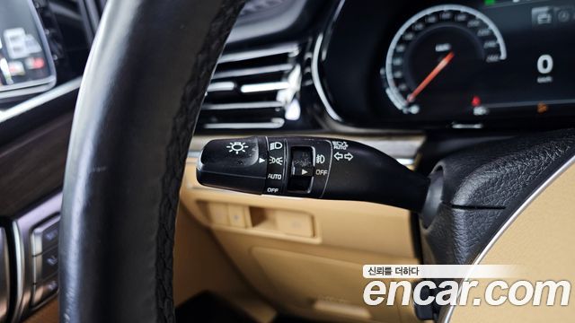 Kia Mohave Diesel 3.0 4WD 5-Seater — photo 1 of 34