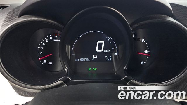 Kia RAY Prestige — photo 1 of 32