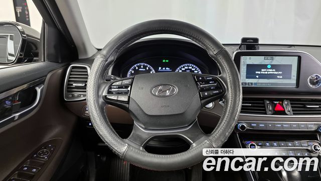 Hyundai Grandeur 2.4 Premium — photo 1 of 30