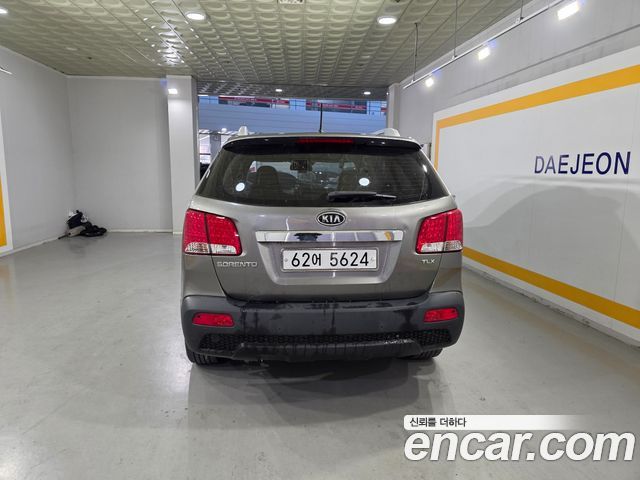 Kia Sorento Diesel 2.0 2WD TLX — photo 1 of 18
