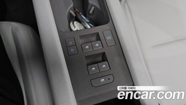 Hyundai Ioniq6 Long Range AWD — photo 1 of 34