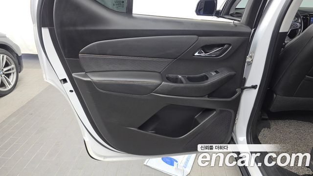 2021 ChevroletGMDaewoo Traverse 3.6 AWD Redline, photograph 10
