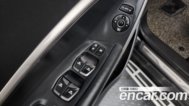 Hyundai Santafe Diesel(e-VGT) 2.0 2WD Exclusive — photo 1 of 34