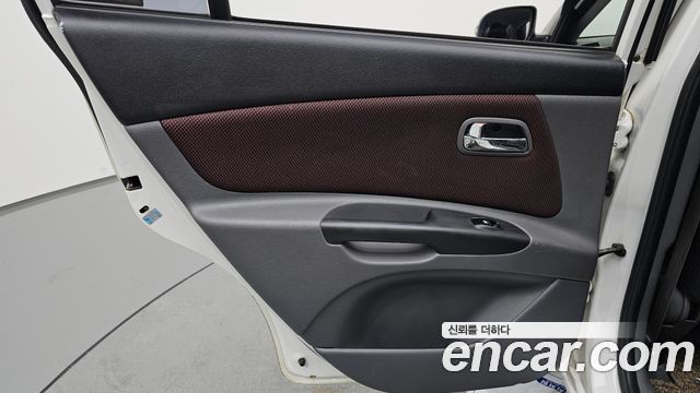 Kia pride 4DR 1.6 CVVT Gold Premium — photo 1 of 30