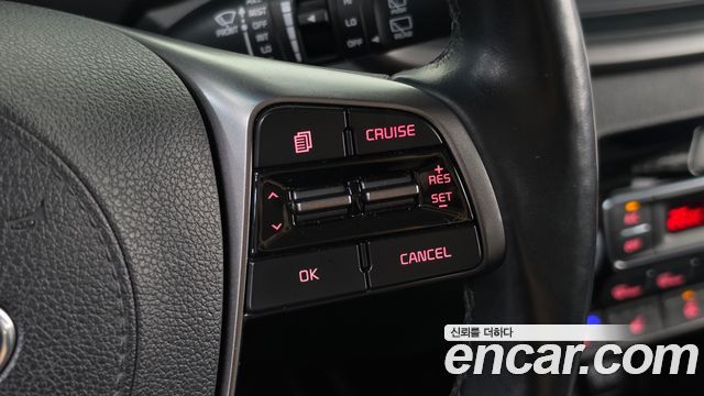 Kia Sorento Diesel 2.0 2WD — photo 1 of 20