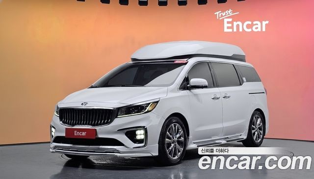 Kia Canival Gasoline 9-seater Limousine(Special vehicle) — photo 1 of 30