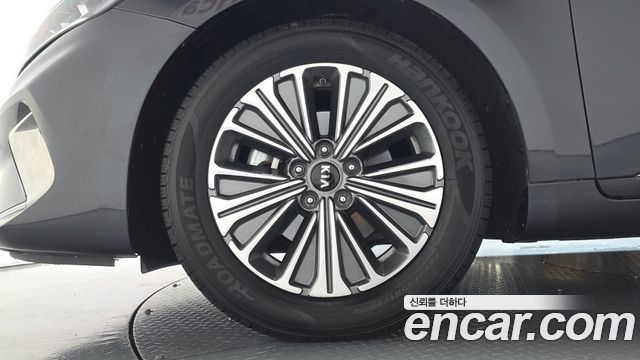 Kia K7 Noblesse — photo 1 of 37