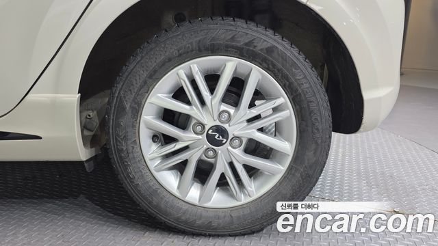 Kia morning Signature — photo 1 of 29