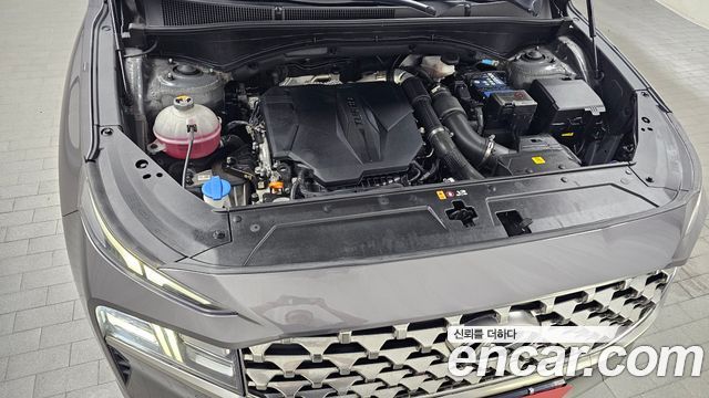 Hyundai Santafe Gasoline 2.5T 2WD — photo 1 of 30