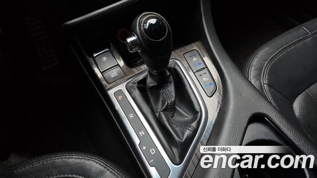 2012 Kia K5 2.0 Turbo-GDI Noblesse, photograph 10
