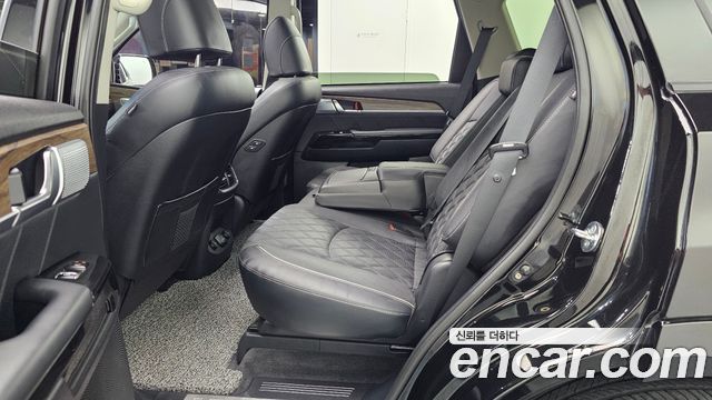 Kia Mohave Diesel 3.0 4WD 5-Seater — photo 1 of 36