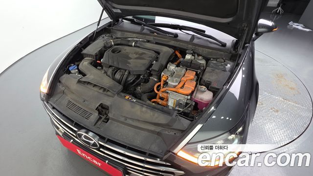 Hyundai Sonata Inspiration — photo 1 of 36