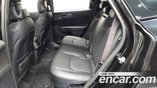 Kia Sportage HEV 1.6 4WD — photo 1 of 33