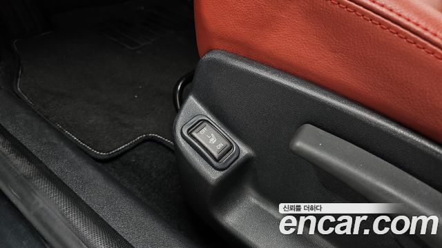 Renault-KoreaSamsung SM3 SE Plus — photo 1 of 20