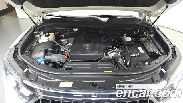 KG_Mobility_Ssangyong Rexton Diesel 2.2 4WD — photo 1 of 36