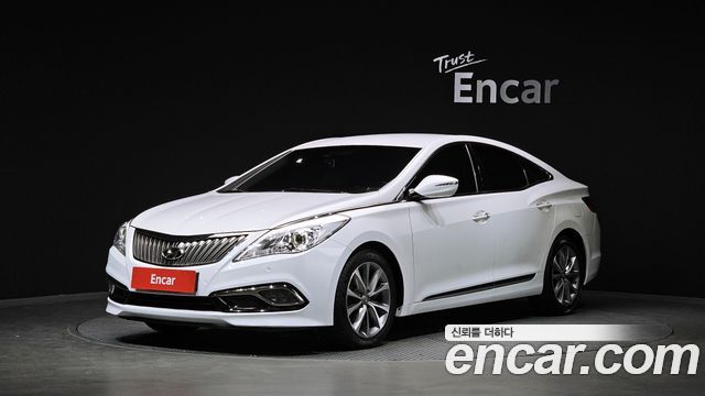 Hyundai Grandeur HG300 Premium — photo 1 of 20