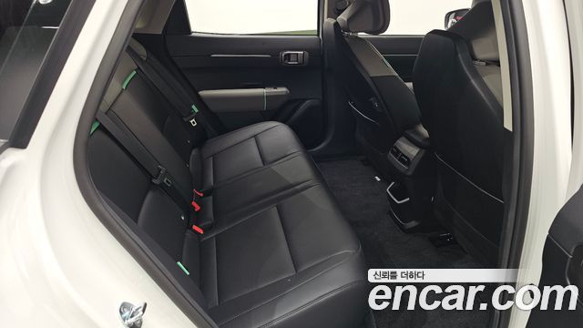 Kia EV4 Long Range 2WD — photo 1 of 30