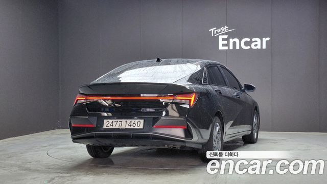 Hyundai AVANTE Inspiration — photo 1 of 28