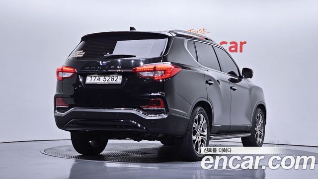KG_Mobility_Ssangyong Rexton Diesel 2.2 4WD — photo 1 of 33