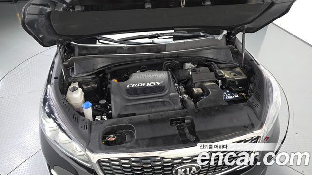Kia Sorento Diesel 2.2 2WD — photo 1 of 20