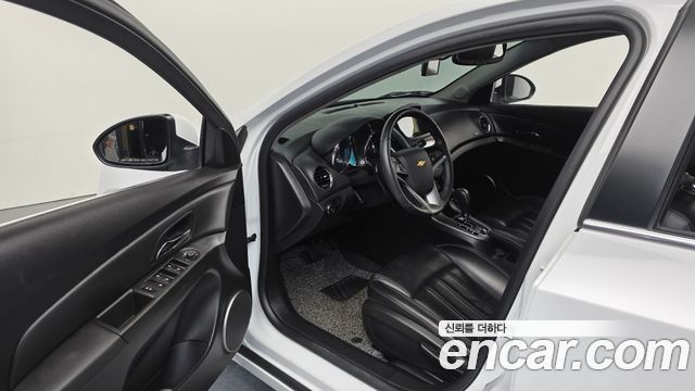 ChevroletGMDaewoo Cruze 1.4 Turbo LTZ — photo 1 of 20