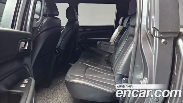 KG_Mobility_Ssangyong Rexton Diesel 2.2 4WD — photo 1 of 31