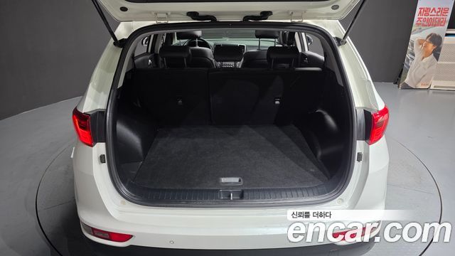 Kia Sportage Diesel 1.7 2wd Noblesse — photo 1 of 37