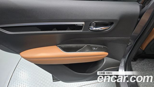 Renault-KoreaSamsung QM6 2.0 GDe RE 2WD — photo 1 of 30