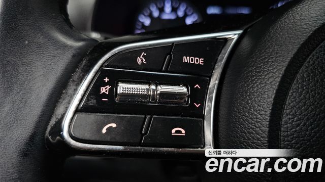Kia K3 Prestige — photo 1 of 32