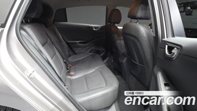Hyundai Ioniq N — photo 1 of 33