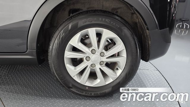KG_Mobility_Ssangyong TIBOLI Gasoline 1.5 2WD — photo 1 of 30