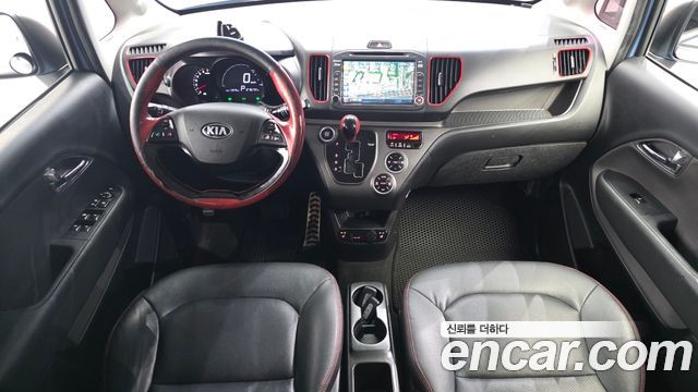 Kia RAY Turbo Prestige — photo 1 of 28